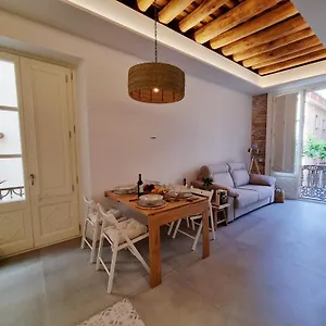  Apartamento Antiquari De Boutique En La Costa Brava España
